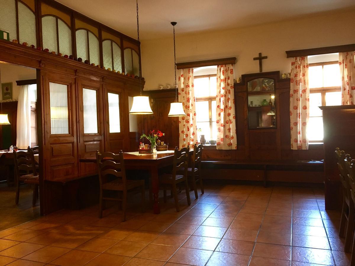Apfelwirt Hotel Stubenberg Buitenkant foto
