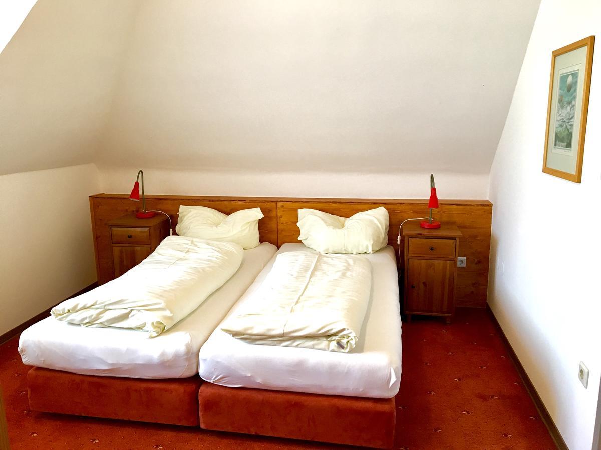 Apfelwirt Hotel Stubenberg Buitenkant foto